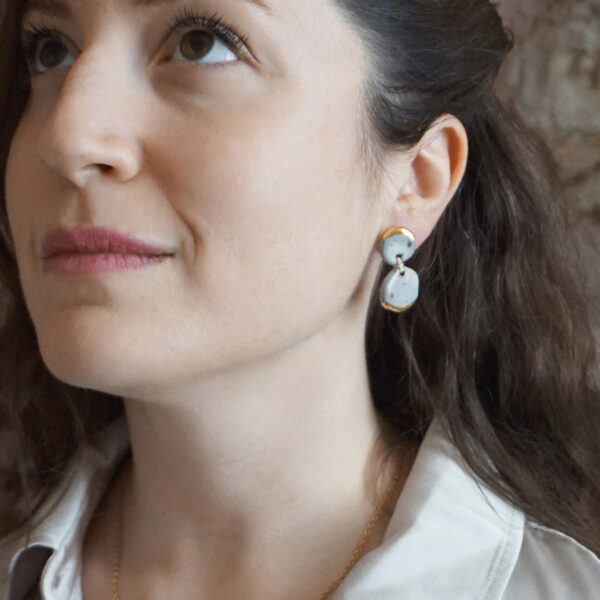 Kiveli Κεραμικά Σκουλαρίκια - άσπρο της πέτρας - Image 2