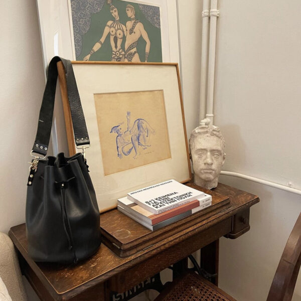 Leather Bucket Oia black - Image 5